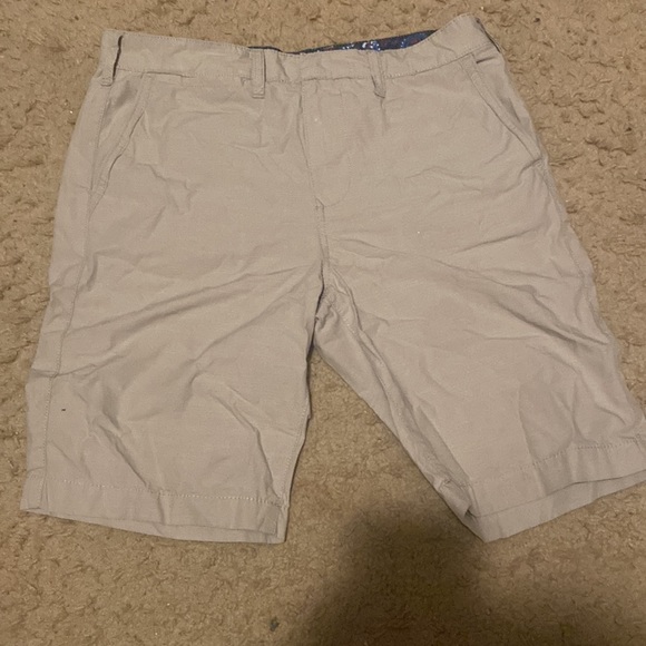 Dark Teal, Beige, and Multi Colored Cargo Shorts Size 16 - Picture 2 of 3